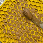 Tapis de léchage d'enrichissement Emat Design Honeycomb - Jaune - Larg Biscuit Rex